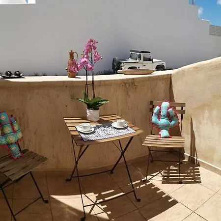 Thira