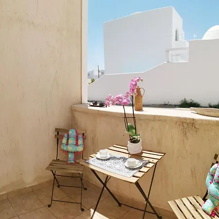 Villa Thira *